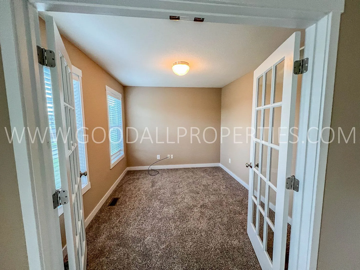 Beautiful 4 Bedroom, 2.5 Bathroom Home in Ankeny — Photo 4