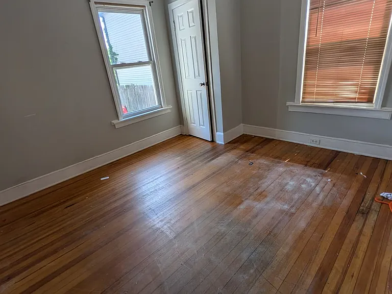 86 Main St #1 — Photo 3