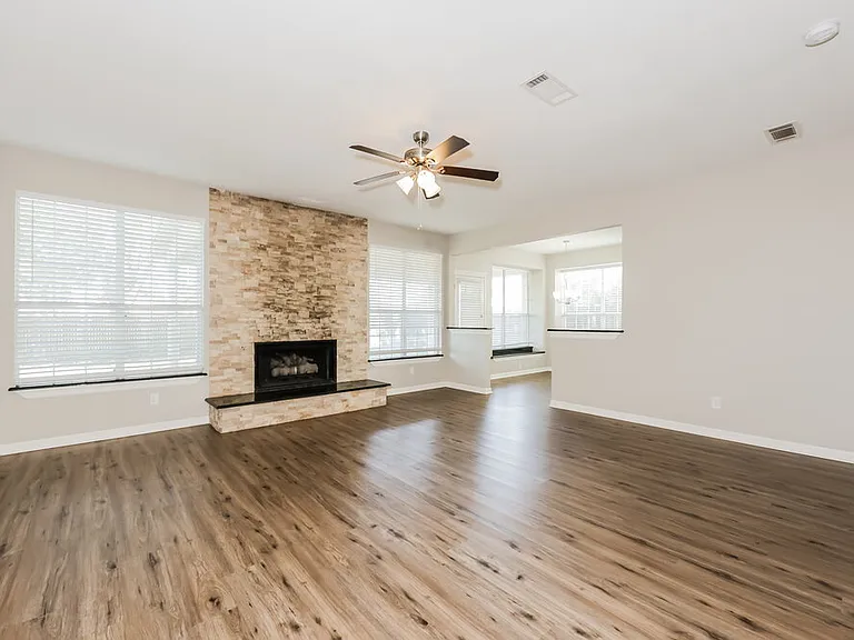 7721 Arcadia Trl — Photo 5