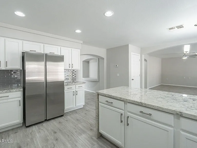 6326 W El Cortez Pl — Photo 17