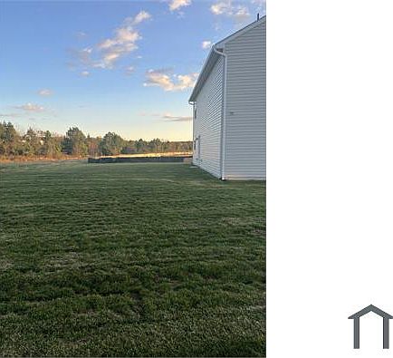 2nd image of 110 Mariners Way