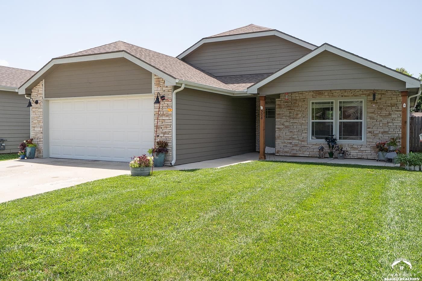 508 Perry St, Lawrence, KS 66044 | MLS #161557 | Zillow