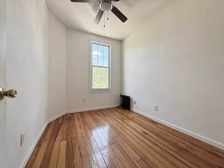 67-21 60th St #2L — Photo 7