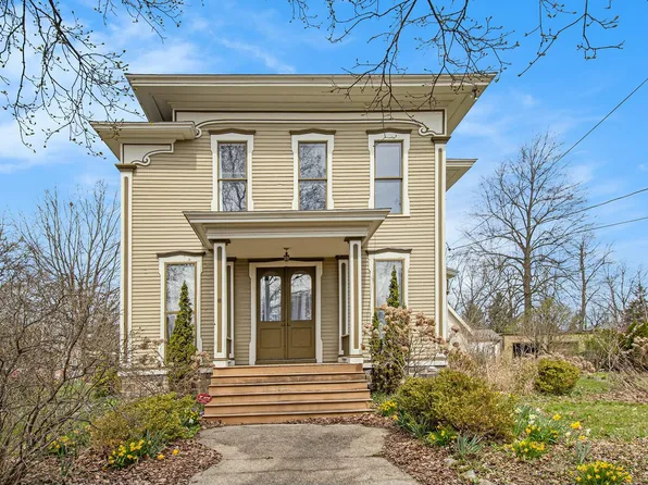 200 Stuart Ave, Kalamazoo, MI 49007