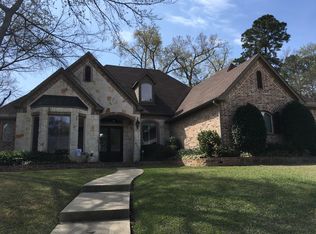 2116 Holly Creek Dr, Tyler, TX 75703