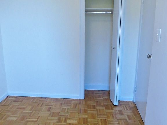 5th image of 535 E 78th St APT 5C