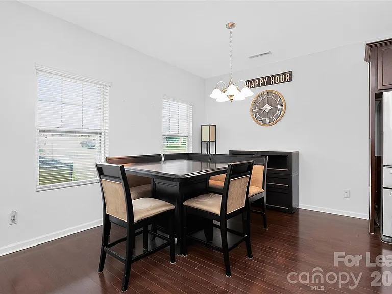 2038 Eddie Massey Ln — Photo 13