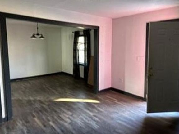 Additional Living Room