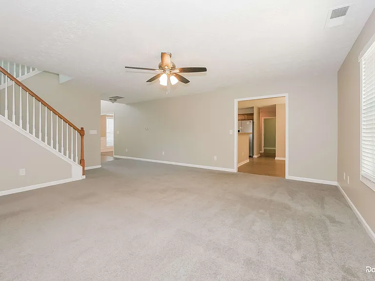 770 Millstone Dr — Photo 6
