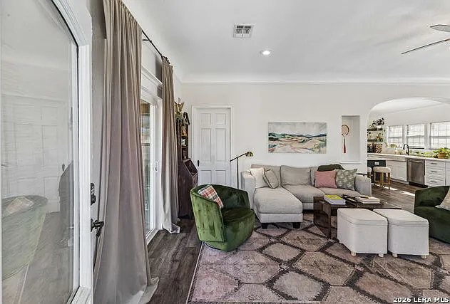1444 McKinley Ave — Photo 41