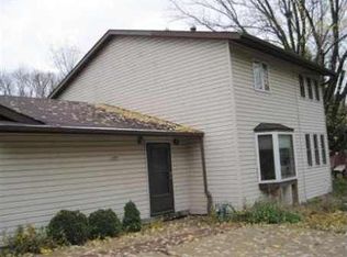 W7830 County Road B, Lake Mills, WI 53551