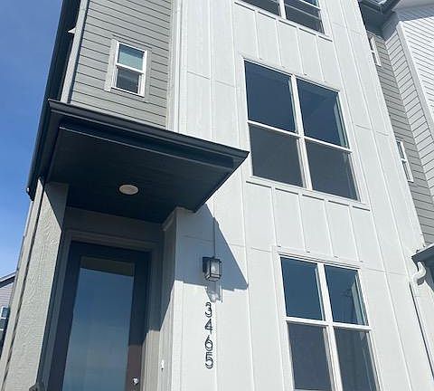 Front view of your new townhome!
