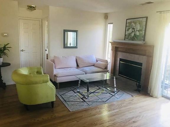 Hall/ living room