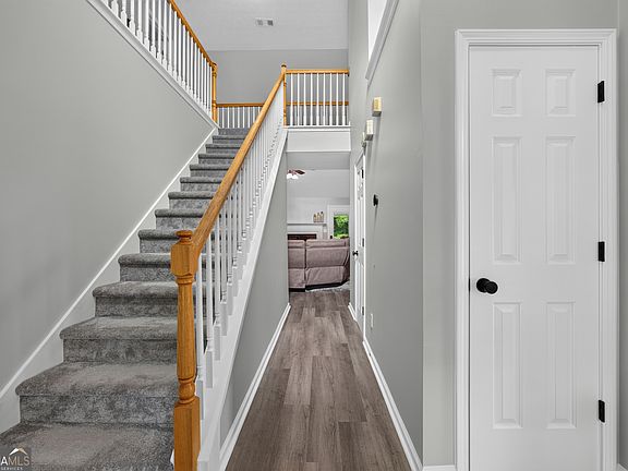 4th image of 320 Evans Mill Dr