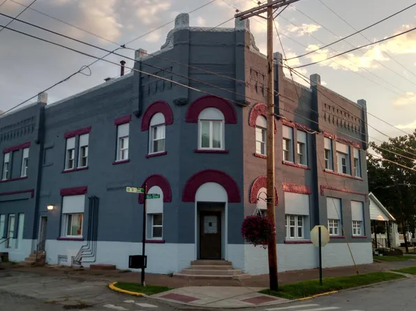 211 Main St #4, Ceredo, WV 25507