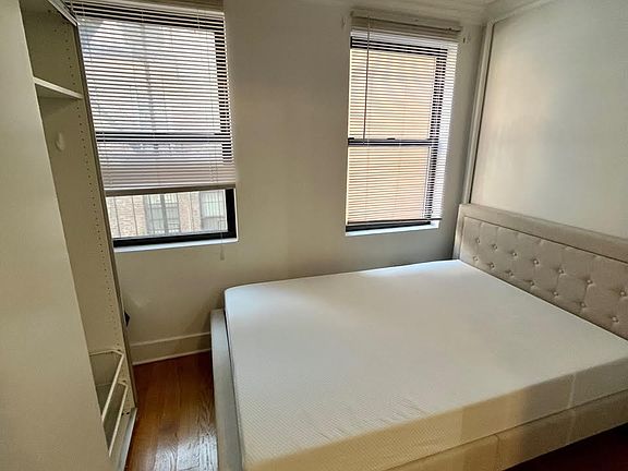 5th image of 216 E 36th St APT 3r