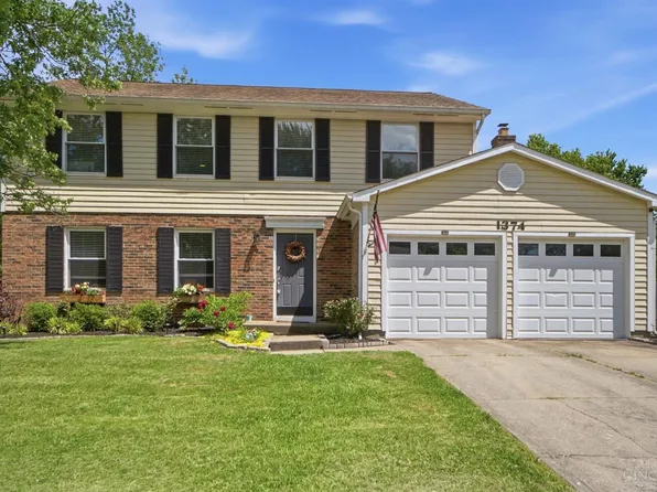 1374 Gumbert Dr, Amelia, OH 45102