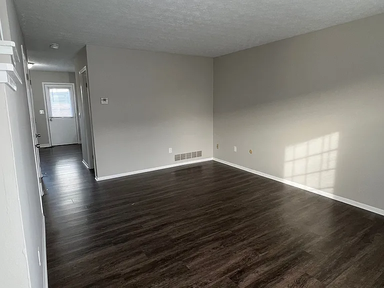 5340 Shiloh Dr — Photo 4
