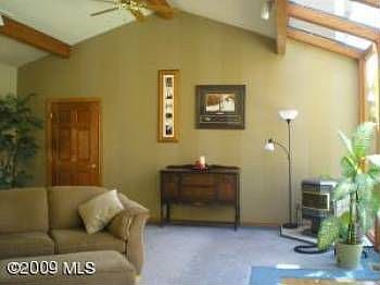 2nd image of 5804 Evergreen Dr