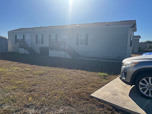 3rd image of 280 Bridlewood Dr