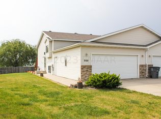 900 35th Ave S, Moorhead, MN 56560