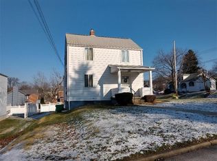 524 York Ave, Ellwood City, PA 16117
