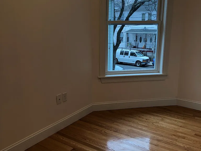 363 Windsor St #2 — Photo 7