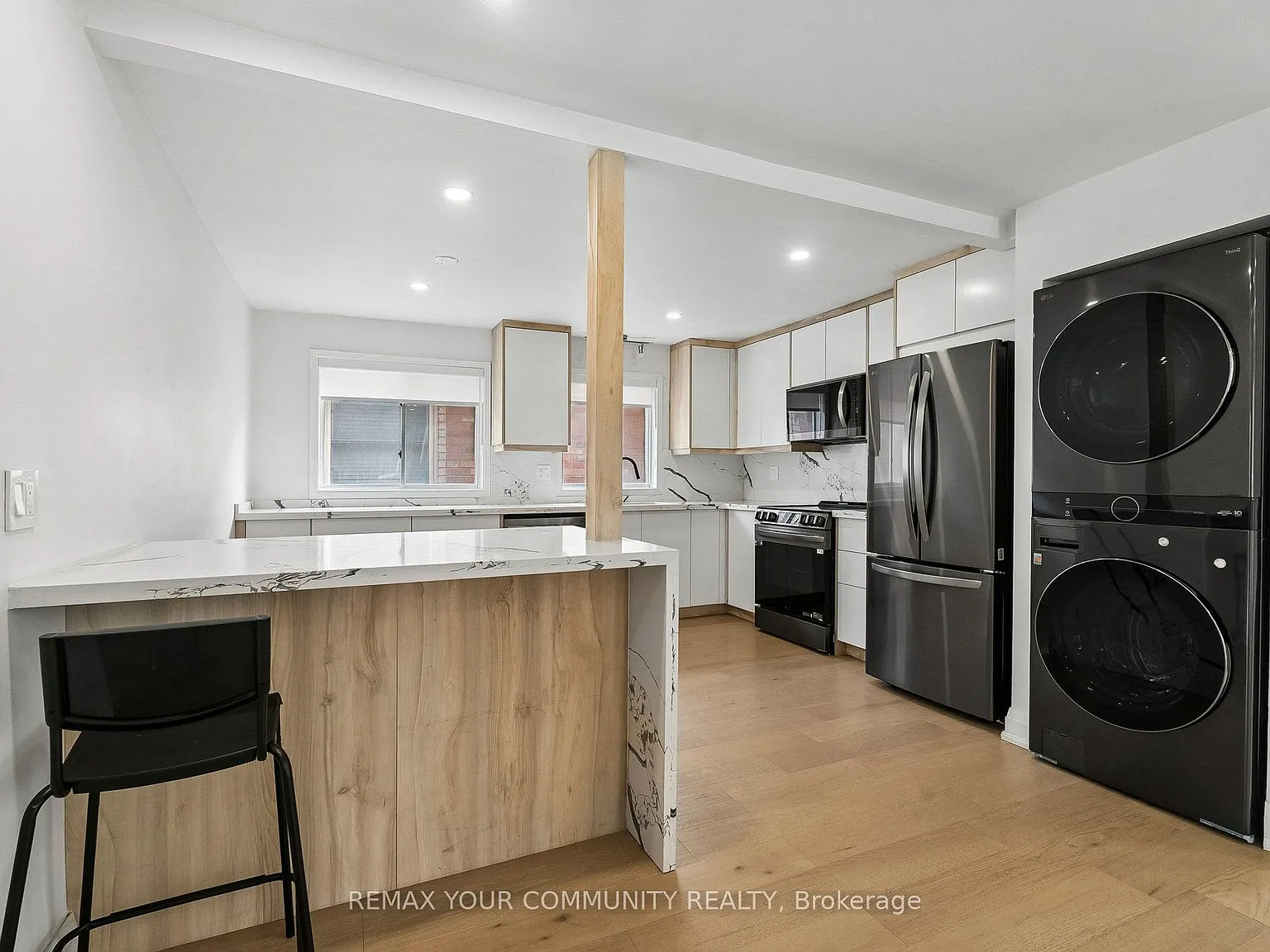 3 bed, $2,500 — Photo 4