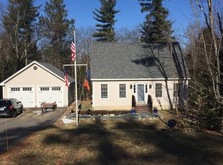 53 Pender Rd, Northwood, NH 03261