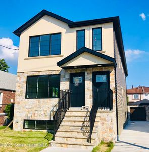 170 Mill Rd, Staten Island, NY, 10306