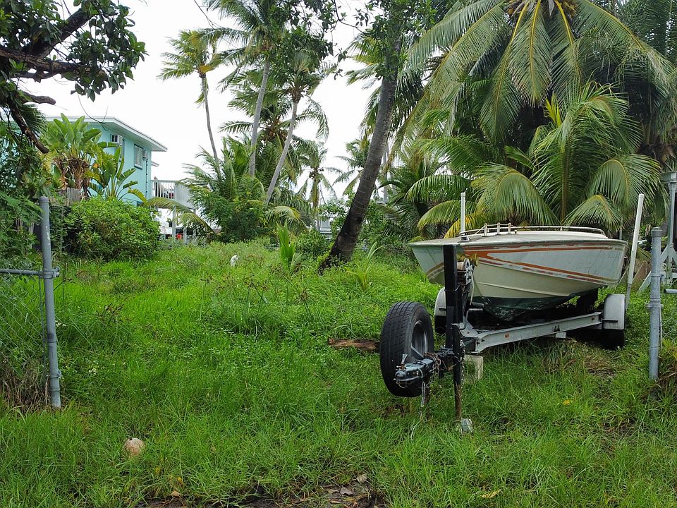 1st image of 77 S Conch Ave