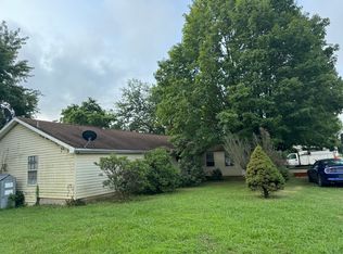 4958 Arden Nollville Rd, Martinsburg, WV 25403