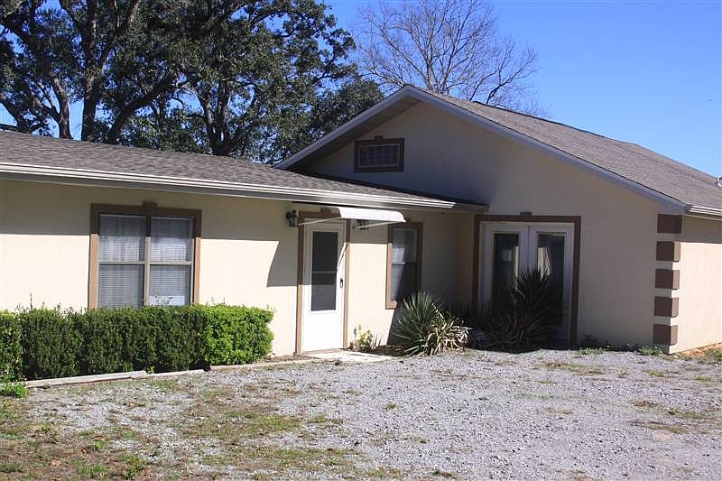 1st image of 500 Meadson Pl