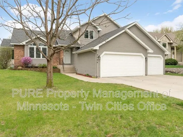 9994 Dunberry Cir, Eden Prairie, MN 55347