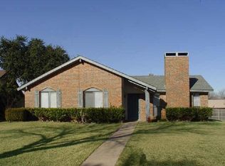 2945 Big Ben Ln, Garland, TX 75044