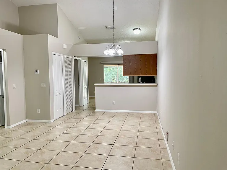 Living Dining Combo
