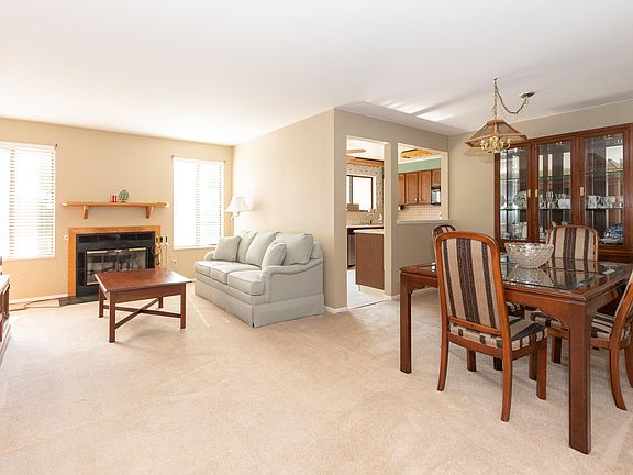 5th image of 7655 Blackmar Cir