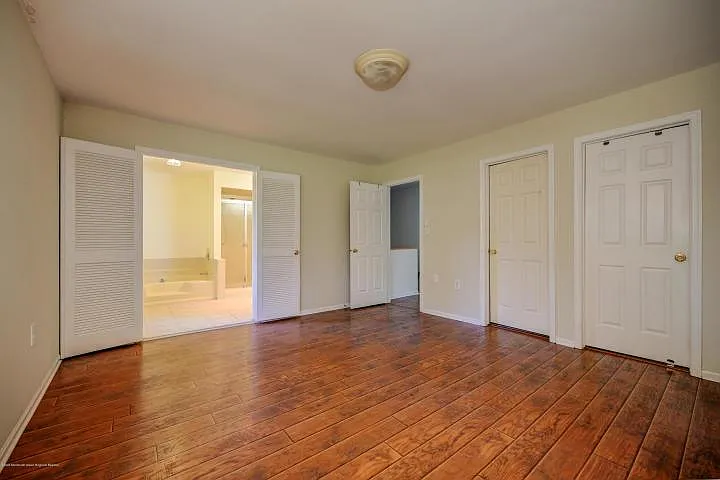 208 Pear Dr — Photo 4