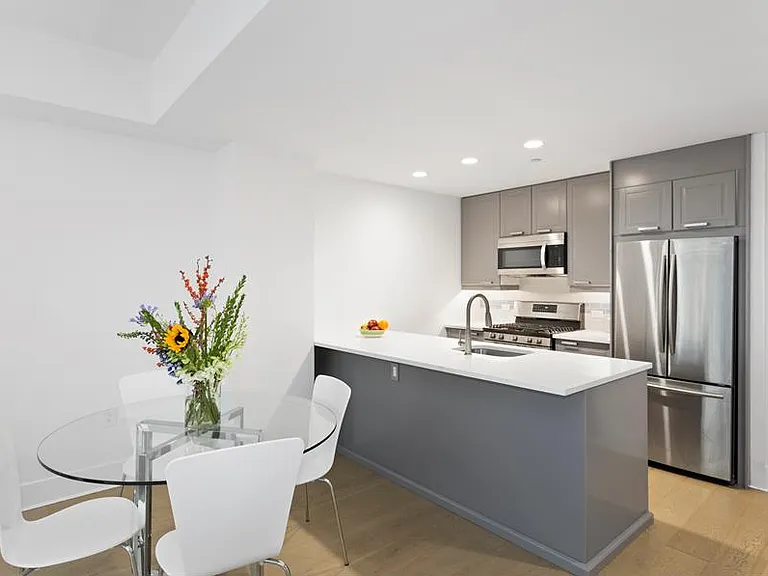 446 Kent Ave #2C — Photo 3