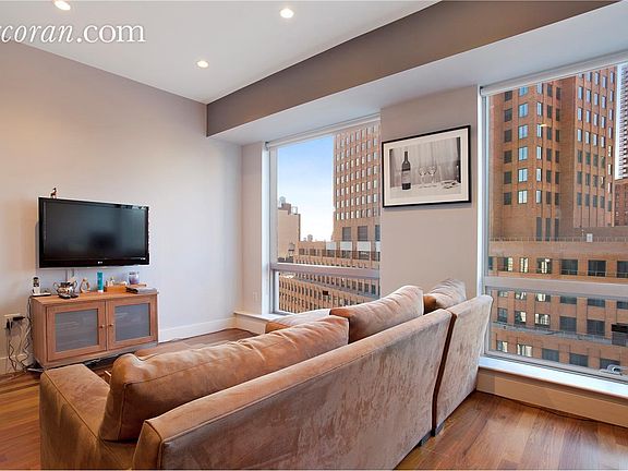 2nd image of 150 Myrtle Ave #1404