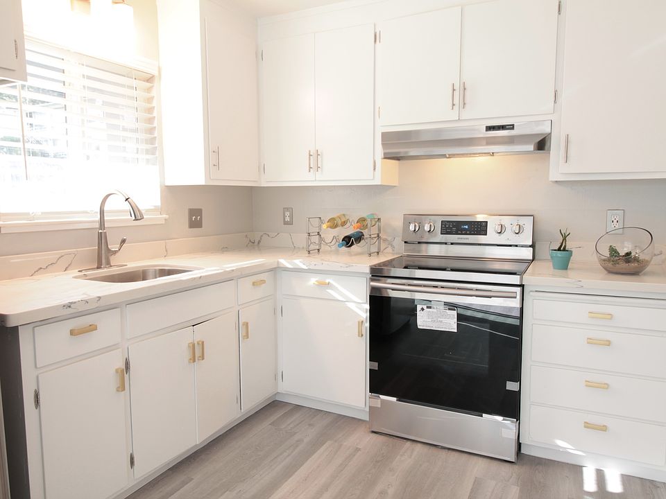 1st image of 1546 Valle Vista Ave #46