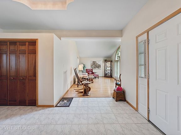 2nd image of 14415 S Saddle Brook Ln