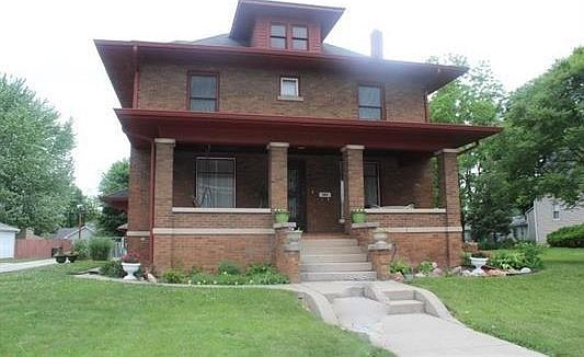 2nd image of 316 S Main St