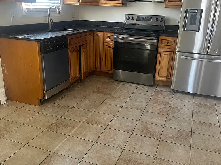 57 Robin St #2 — Photo 7