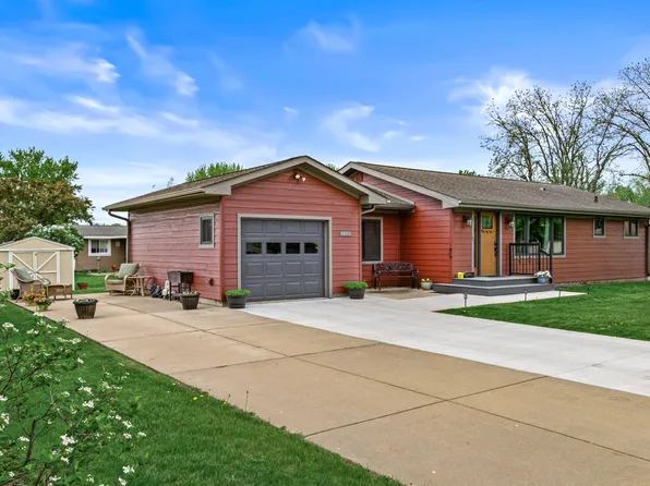 1005 Pleasant Ave, Arcadia, WI 54612