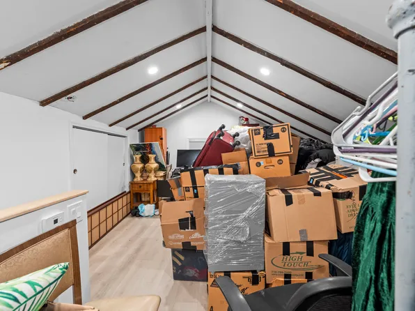 67-02 Almeda Avenue image 29 of 41