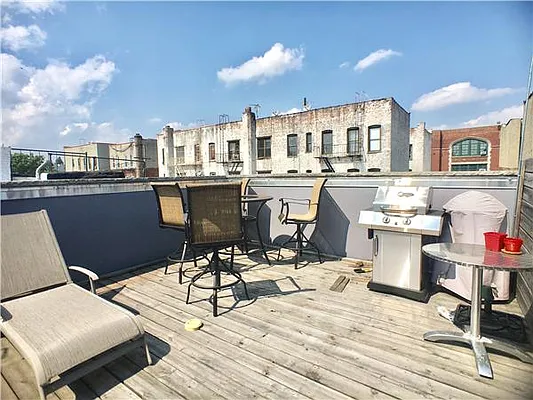 Rented by Avenue Sotheby's International Realty | media 30