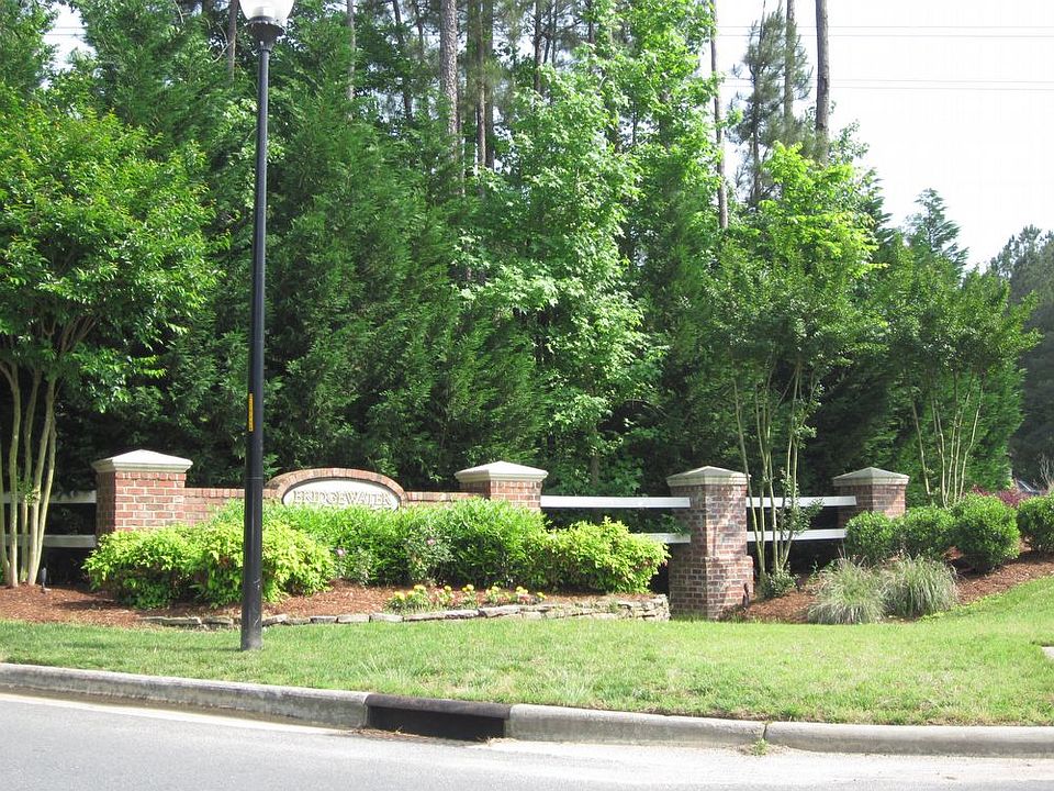 2nd image of 109 Sunny Chloe Ct