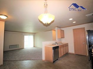1608 20th Ave NW APT 304, Minot, ND 58703