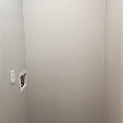 5th image of 617 Valley Dr